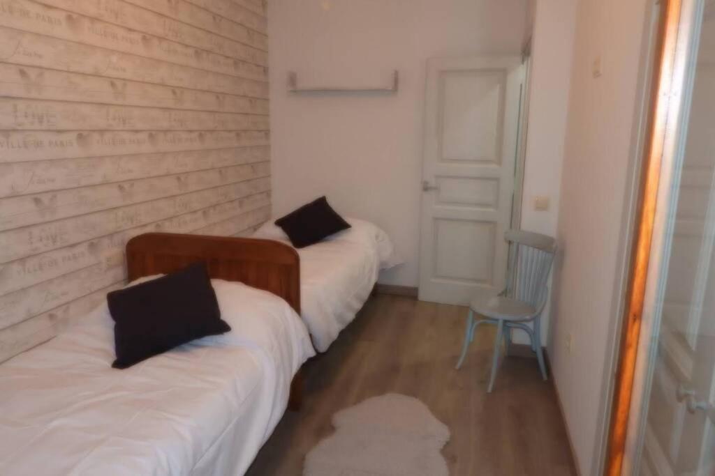 Bassiero Apartament Esterri d'Àneu Buitenkant foto