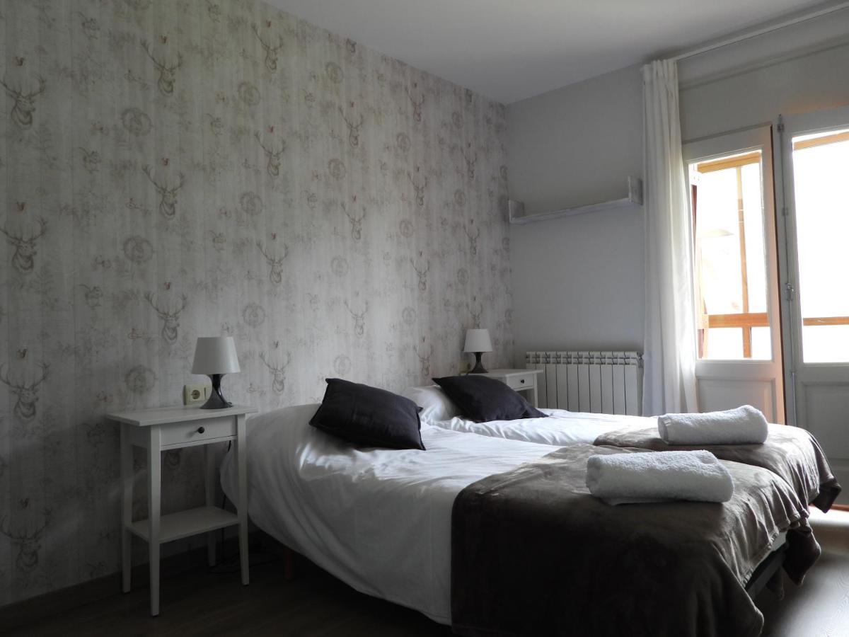 Bassiero Apartament Esterri d'Àneu Buitenkant foto