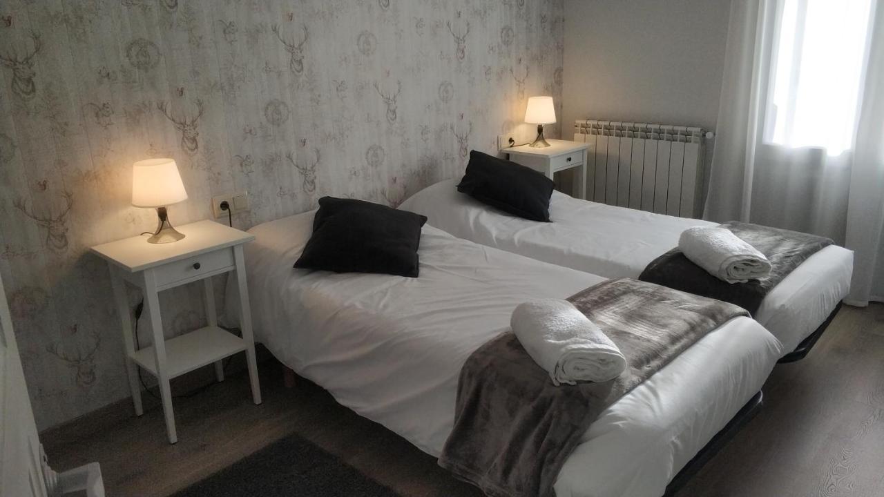 Bassiero Apartament Esterri d'Àneu Buitenkant foto